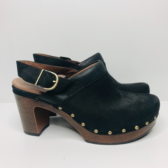 dansko delle clog